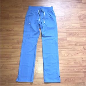 Like New Women’s Figs XS Tall scrub bottoms